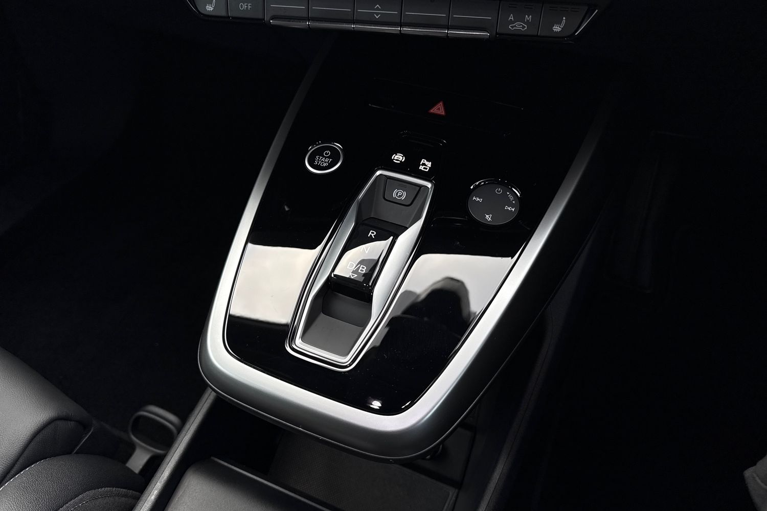 Used Audi Q4 e-tron 2025 for sale - 77500964: Photo 23