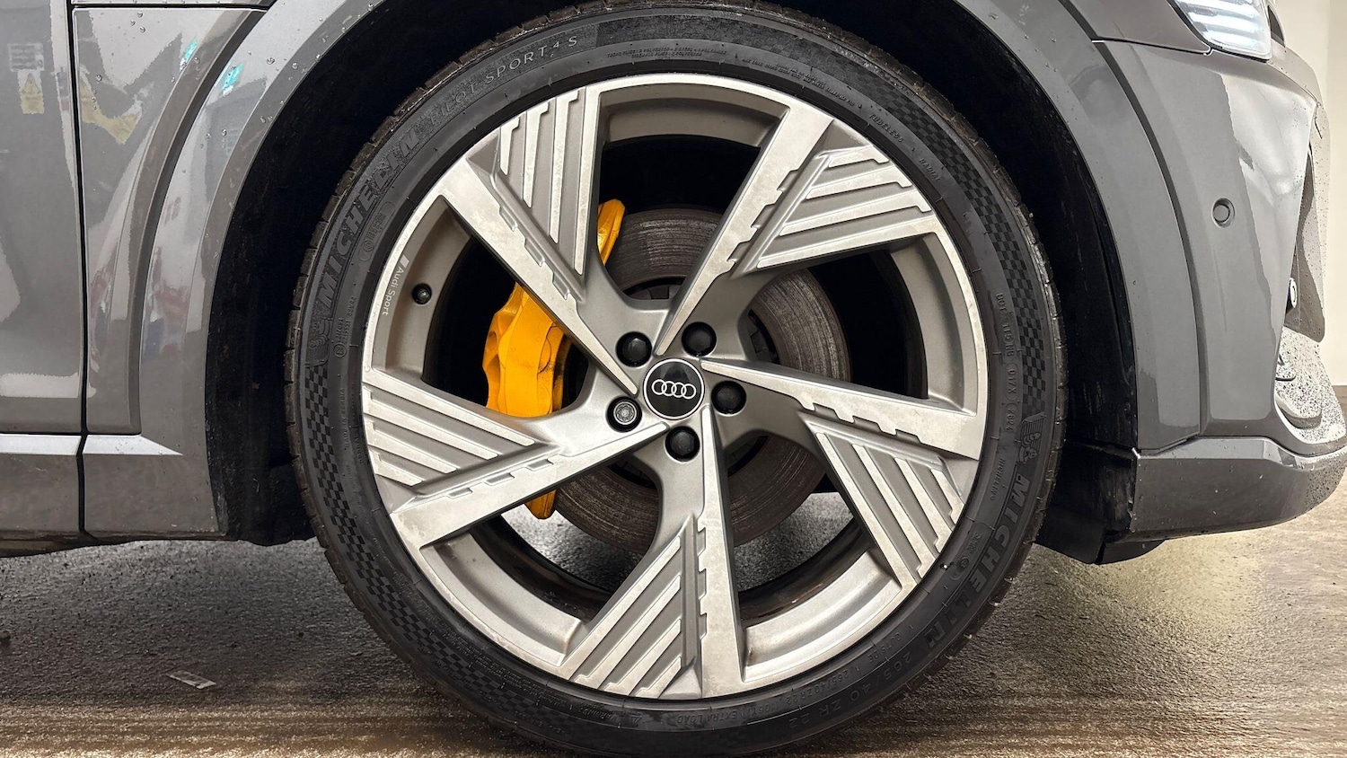 Used Audi e-tron 2022 for sale - 77106864: Photo 6