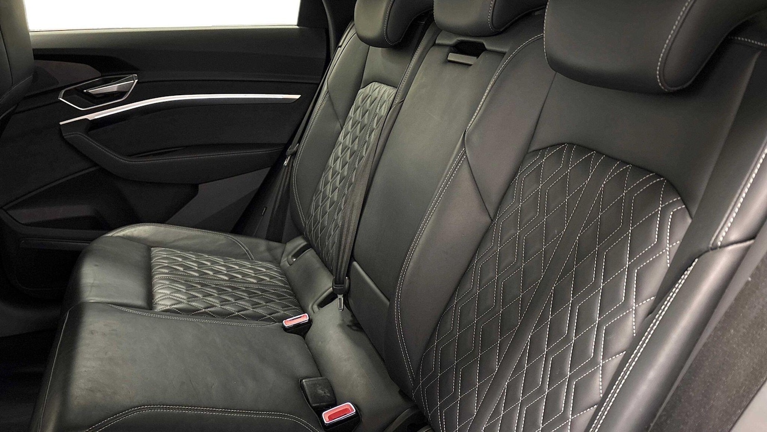 Used Audi e-tron 2022 for sale - 77106864: Photo 8