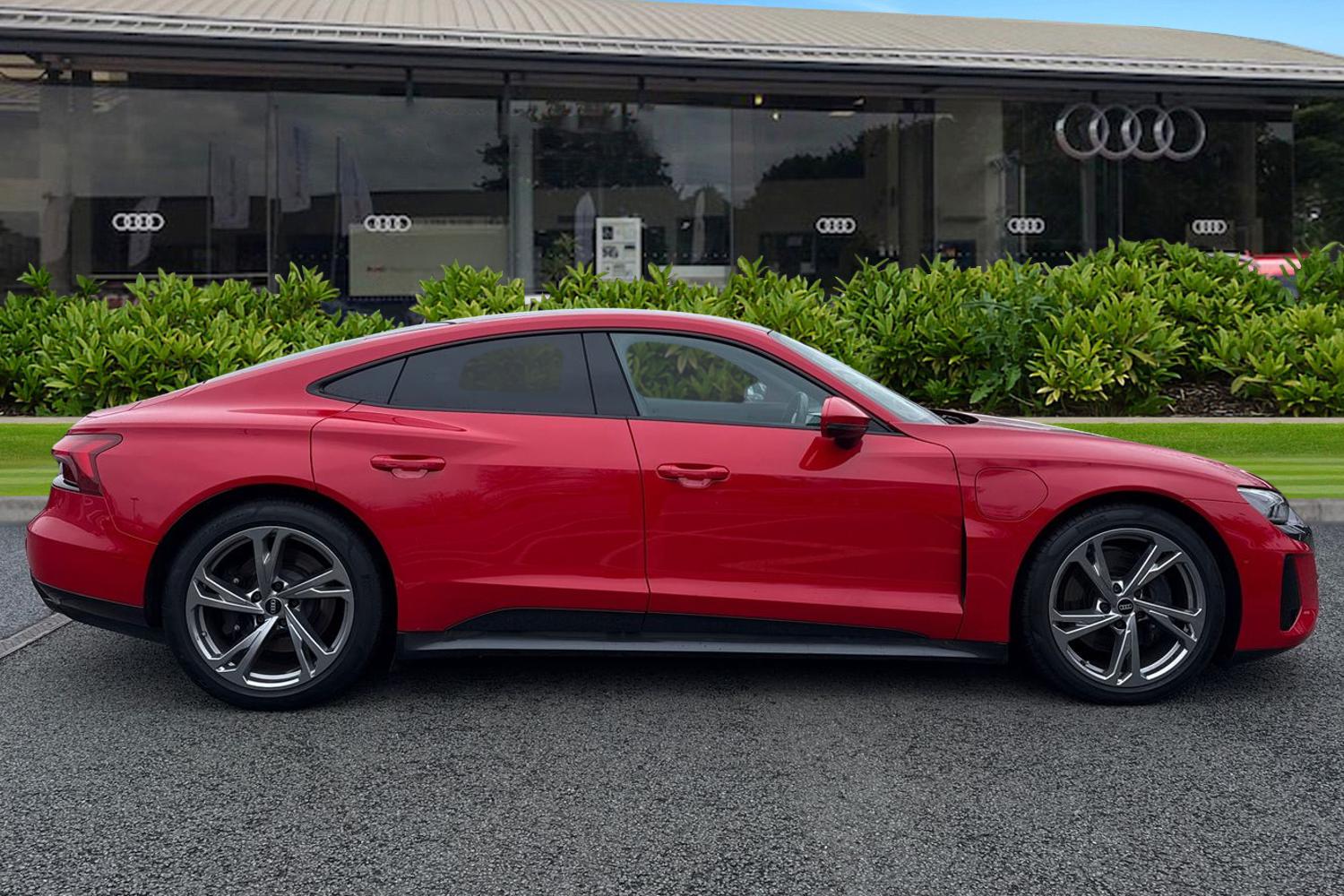 Used Audi e-tron GT 2022 for sale - 77620466: Photo 3