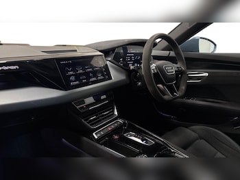 Used Audi e-tron GT 2022 for sale - 75898372: Photo