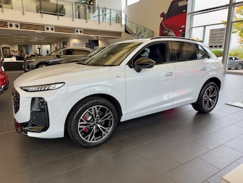 2025 - 2.0 TFSI Launch Edition S Tronic quattro Euro 6 (s/s) 5dr