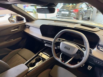 Used Audi Q3 2025 for sale - 76316627: Photo 4