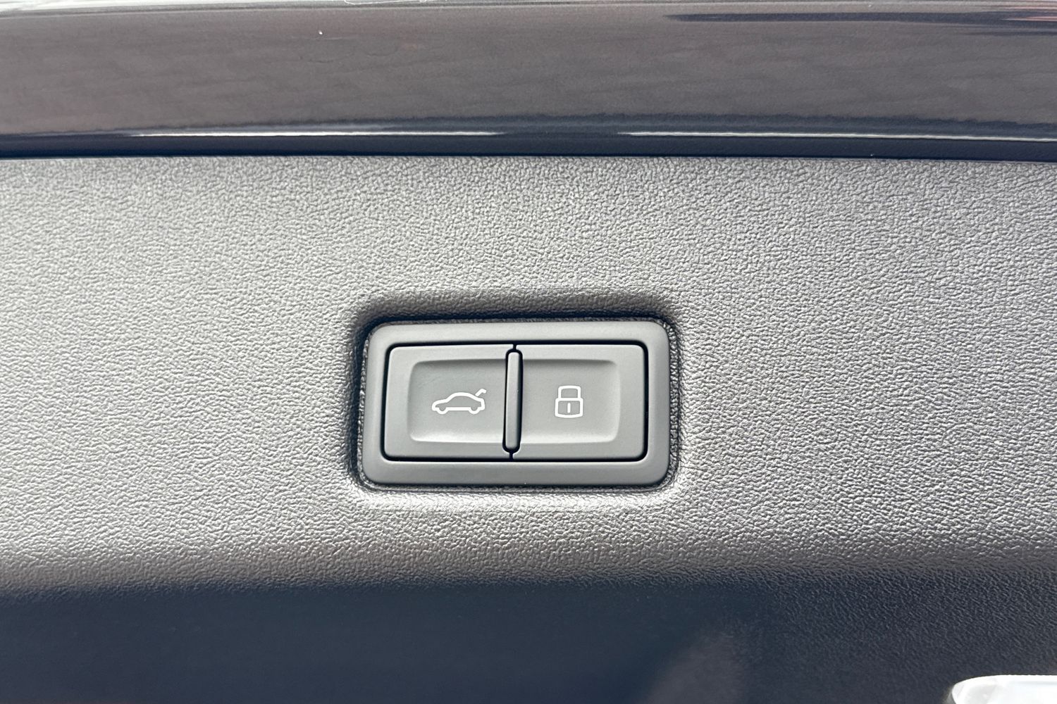 Vehicle 43