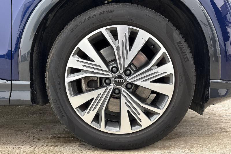 Used Audi Q4 e-tron 2025 for sale - 78210794: Photo 5