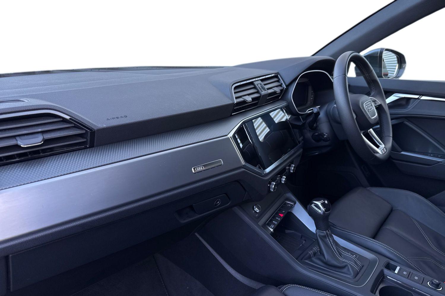 Used Audi Q3 2025 for sale - 76610915: Photo 9