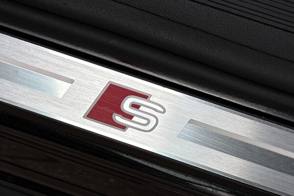 Used Audi Q4 e-tron 2024 for sale - 76224744: Photo 48