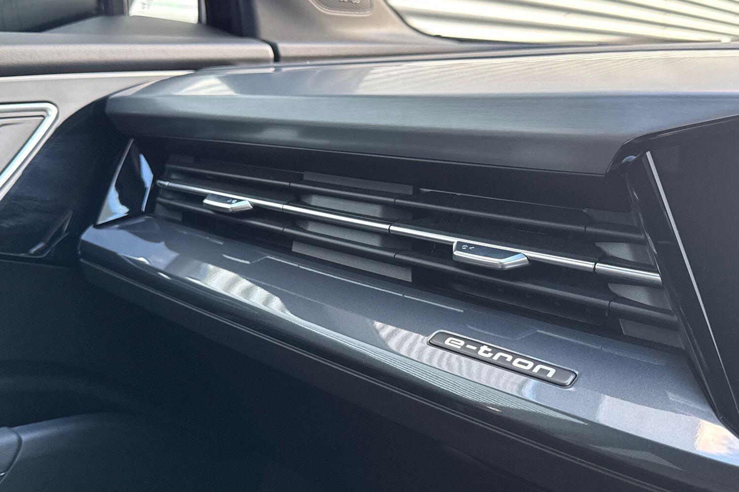 Used Audi Q4 e-tron 2025 for sale - 77236037: Photo 58