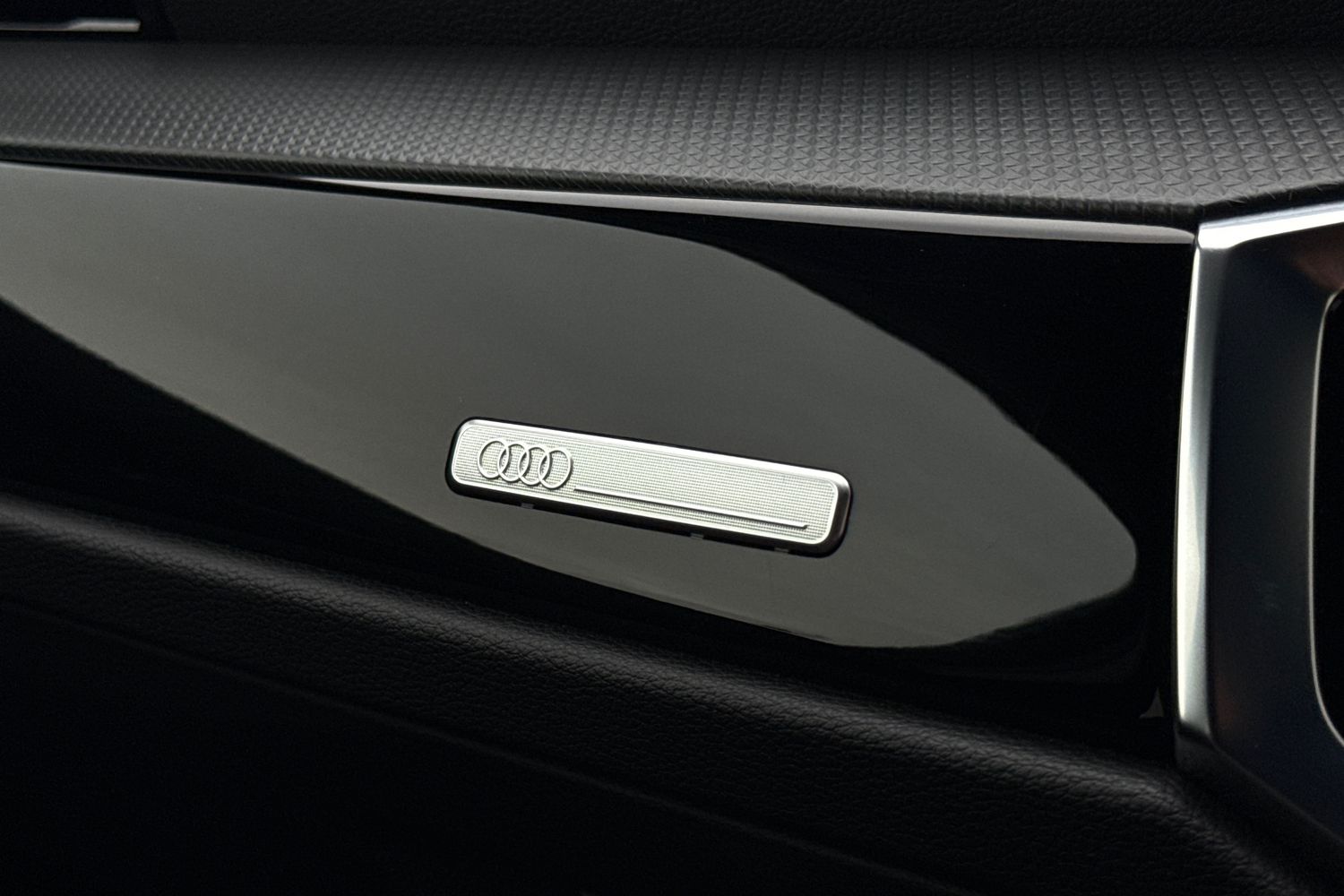 Used Audi Q3 2025 for sale - 76416643: Photo 51