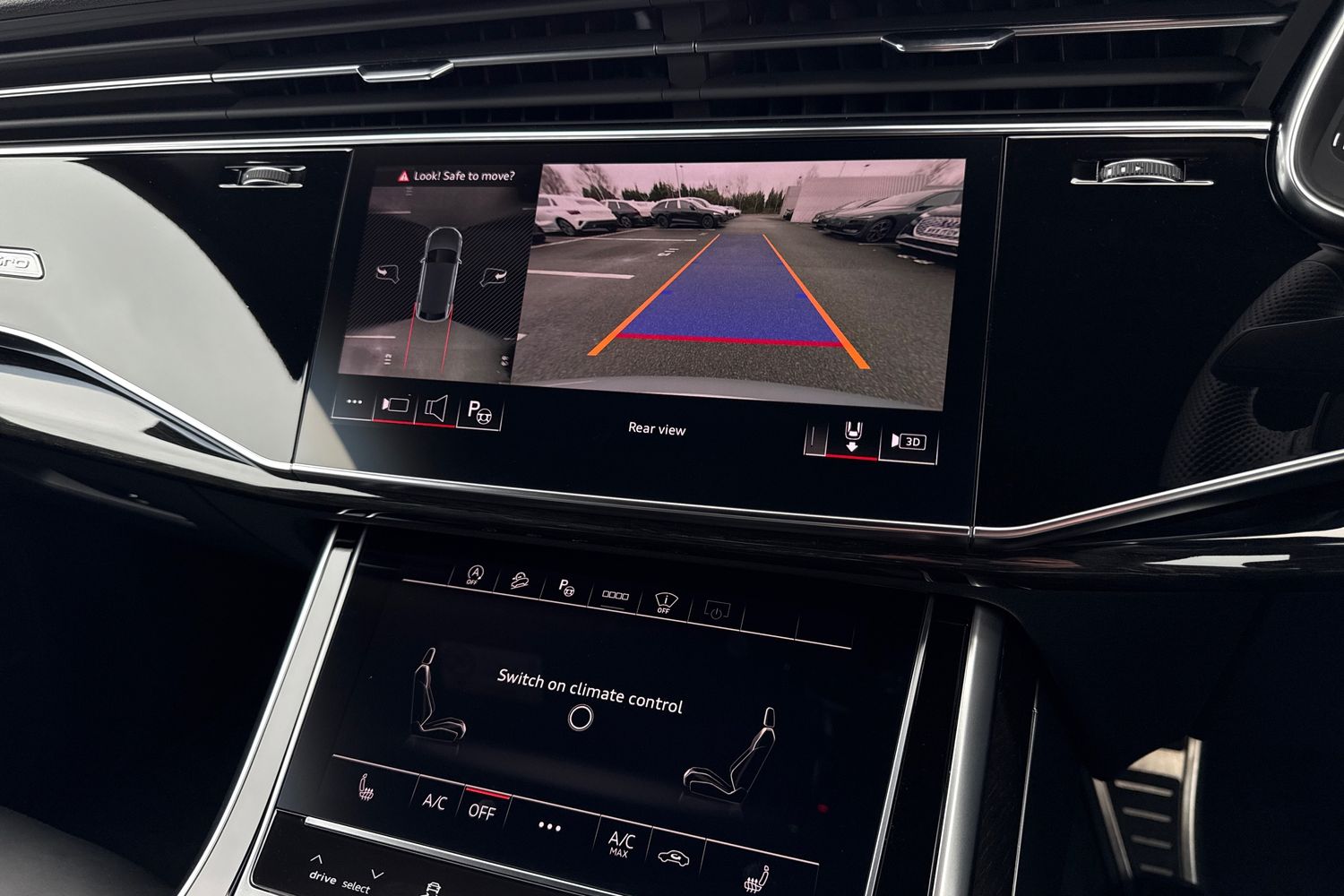 Used Audi Q8 2025 for sale - 77787452: Photo 39