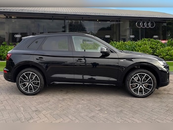 Used Audi Q5 2023 for sale - 76805365: Photo
