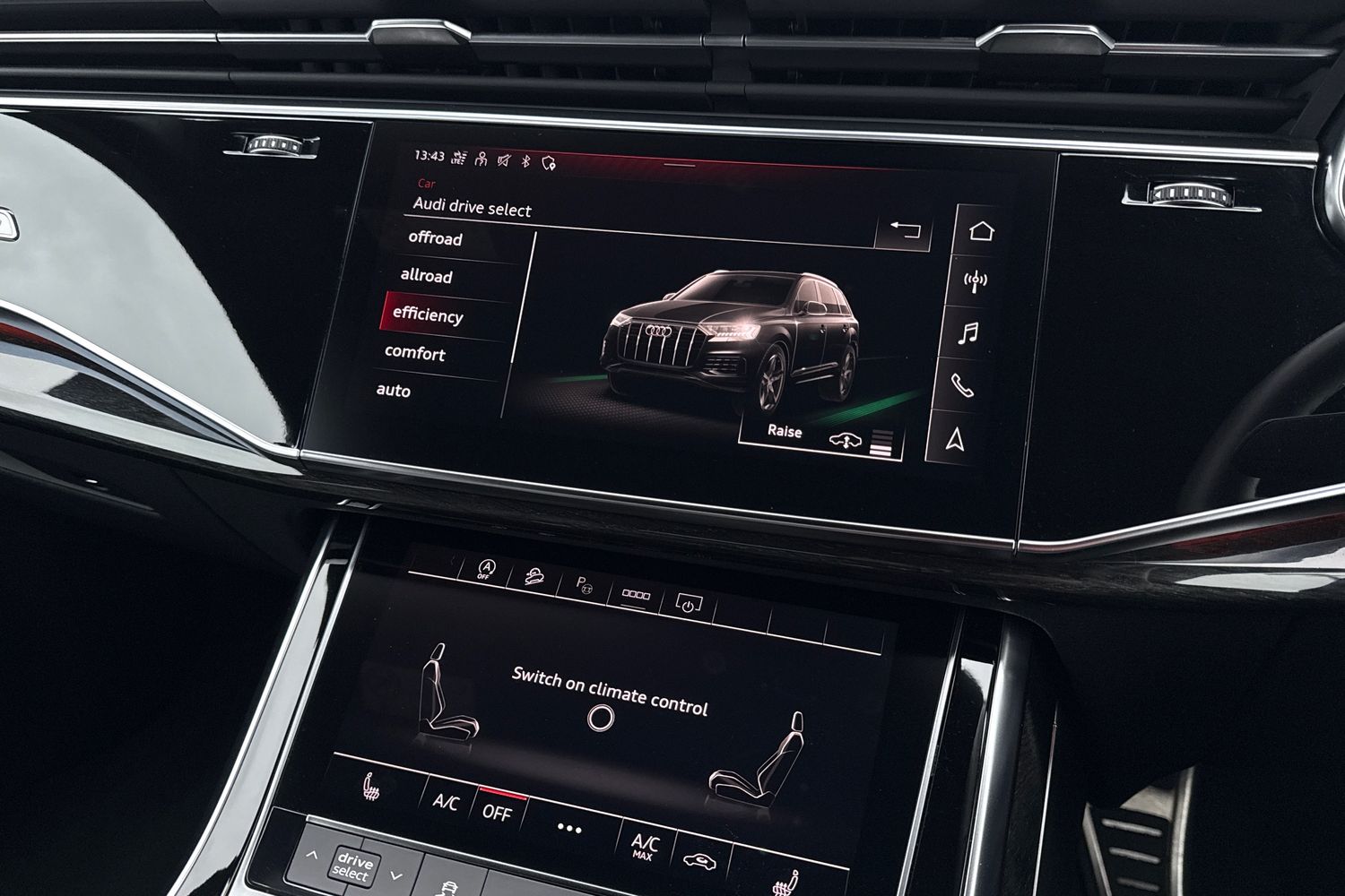 Used Audi SQ7 2024 for sale - 76979057: Photo 28