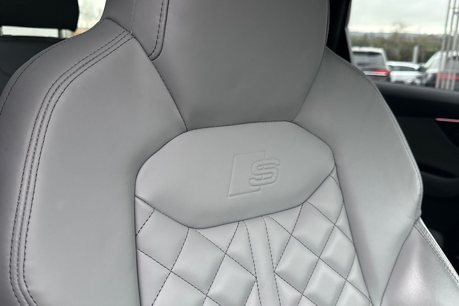 Used Audi SQ7 2024 for sale - 76979057: Photo 58