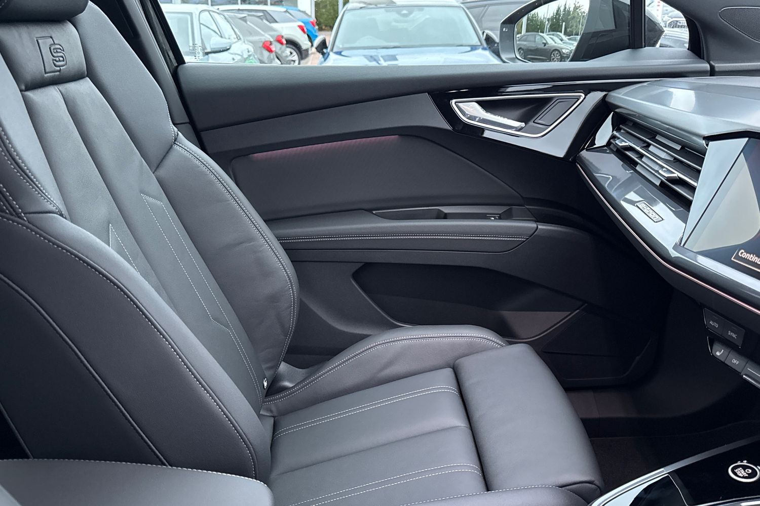 Used Audi Q4 e-tron 2025 for sale - 76453503: Photo 19