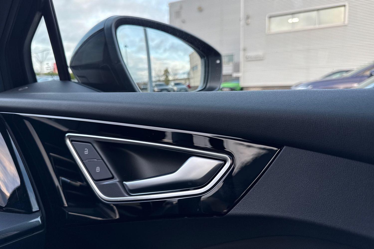 Used Audi Q4 e-tron 2025 for sale - 76453503: Photo 20