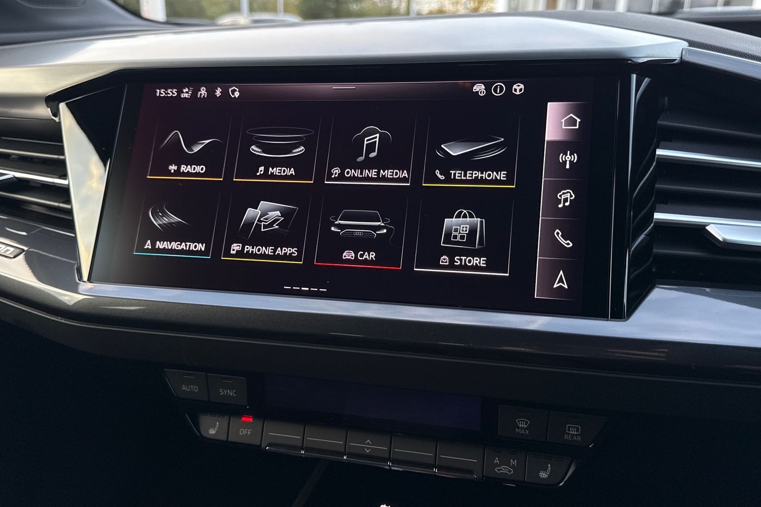 Used Audi Q4 e-tron 2025 for sale - 76453503: Photo 25