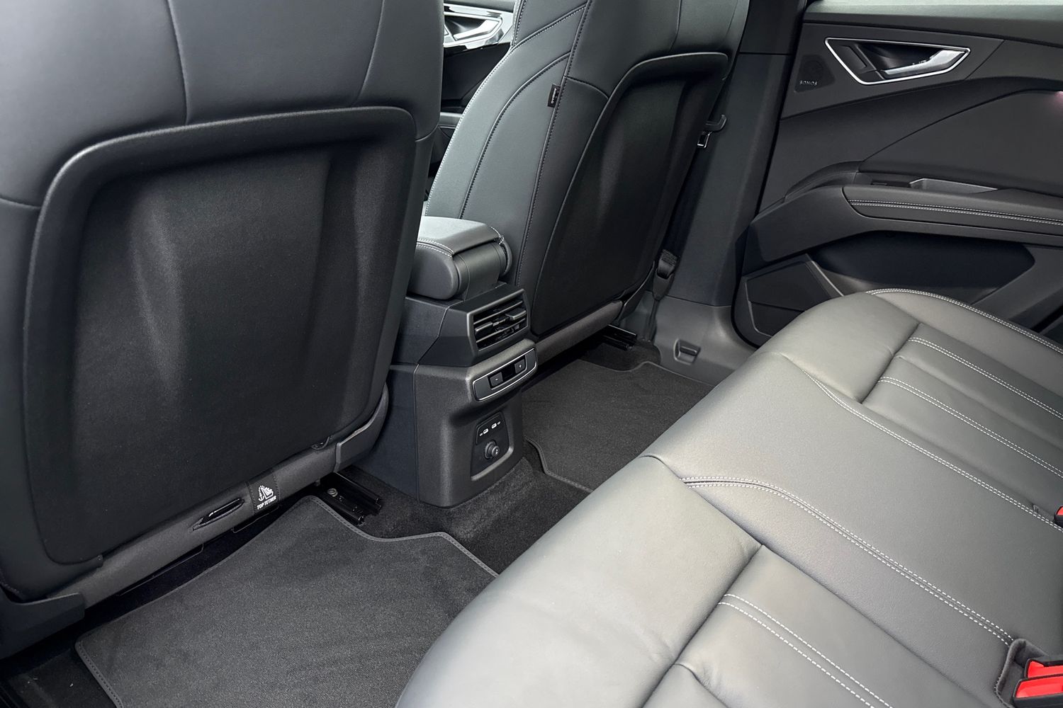 Used Audi Q4 e-tron 2025 for sale - 76453503: Photo 49