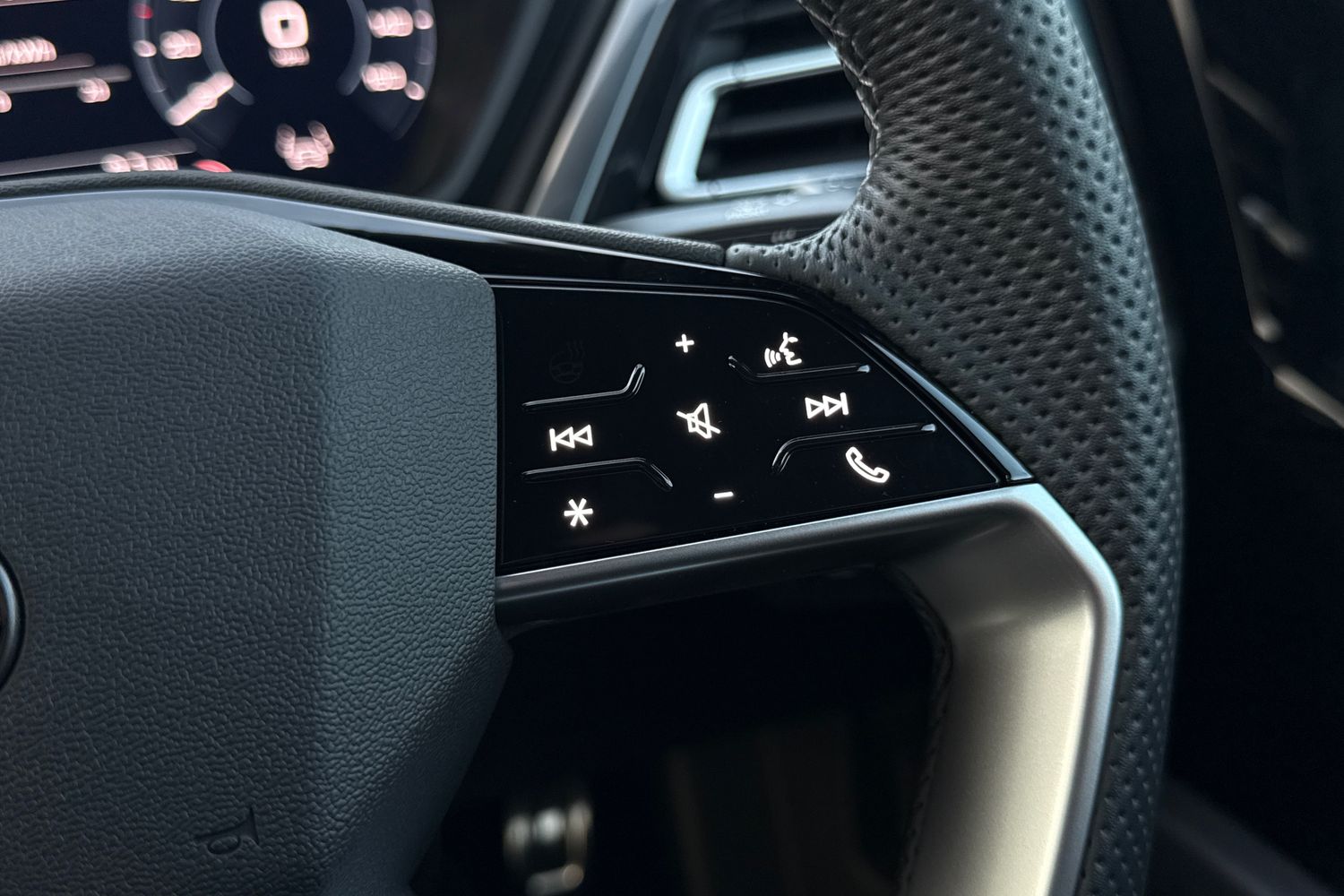 Used Audi Q4 e-tron 2025 for sale - 76453503: Photo 57