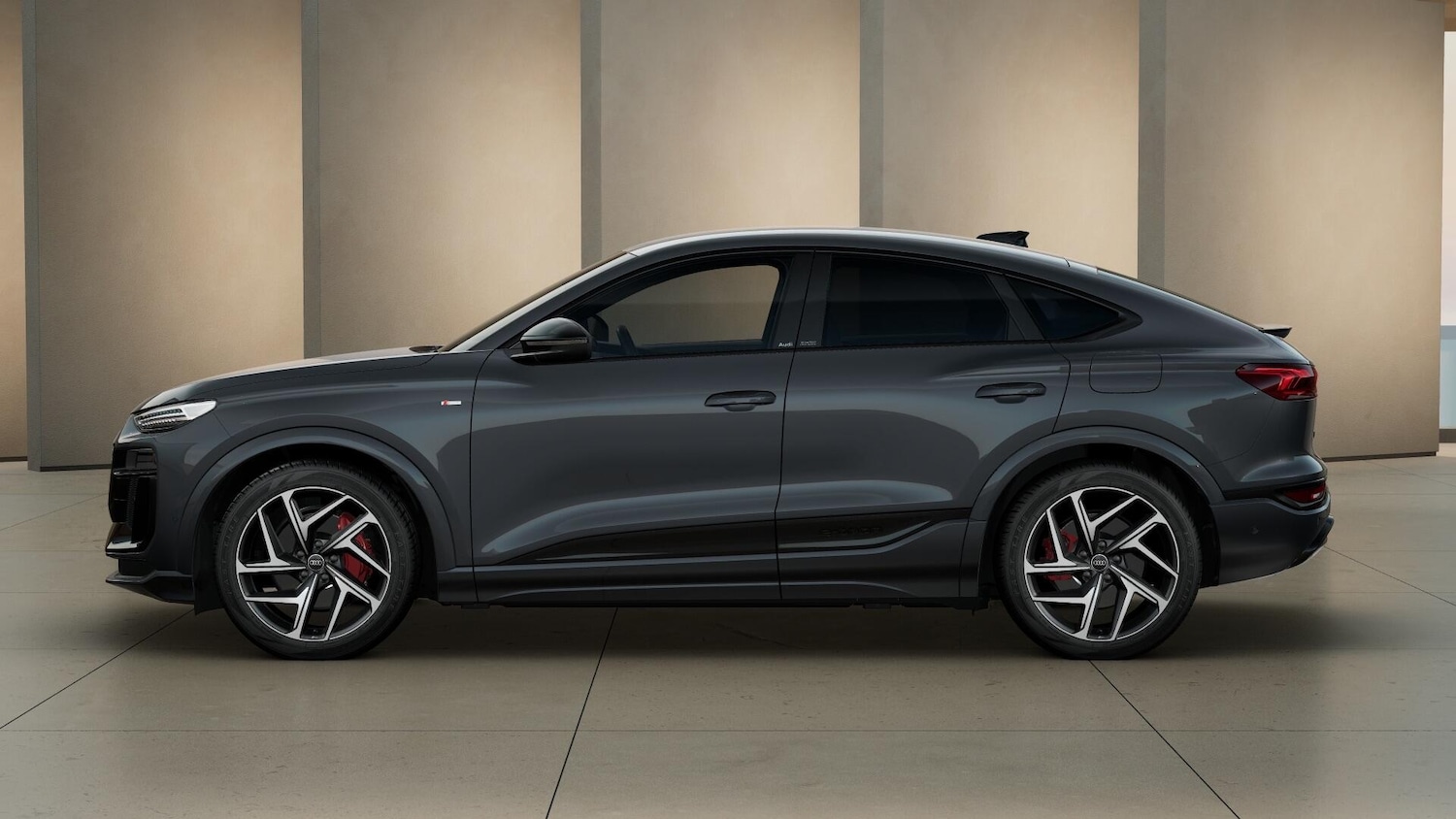 Used Audi Q6 e-tron 2025 for sale - 76836350: Photo 3