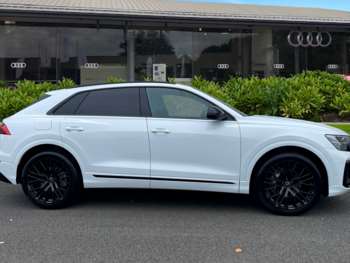 Used Audi Q8 2025 for sale - 74060435: Photo