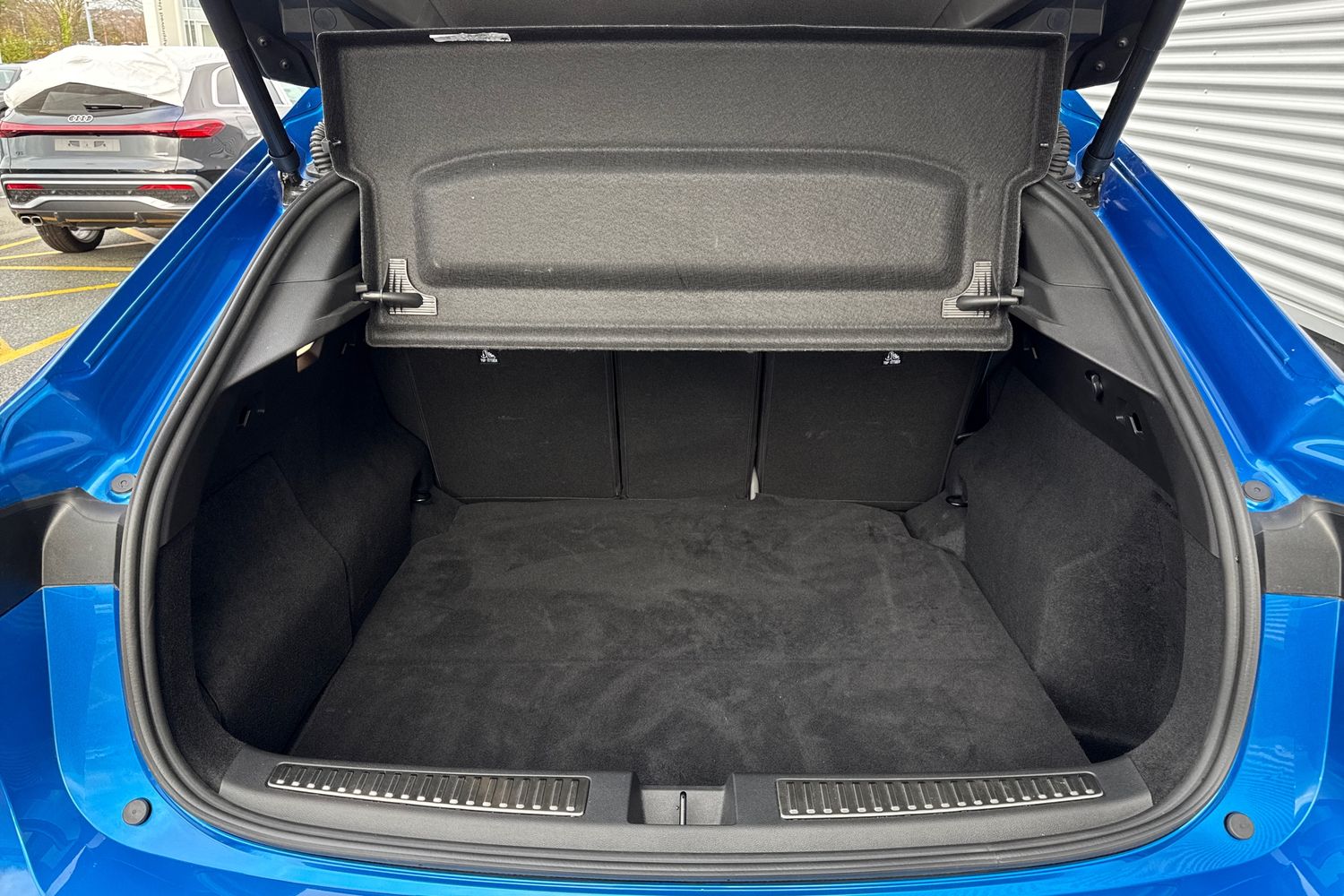 Used Renault Other 2024 for sale - 77382241: Photo 7