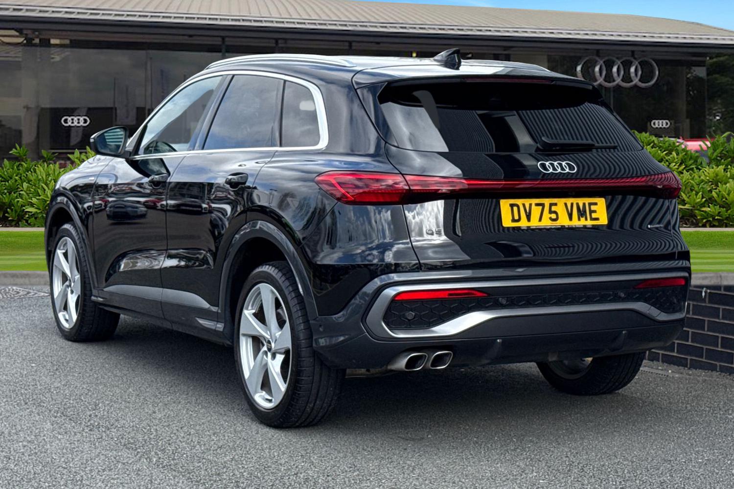 Used Audi Q5 2025 for sale - 78069920: Photo 2