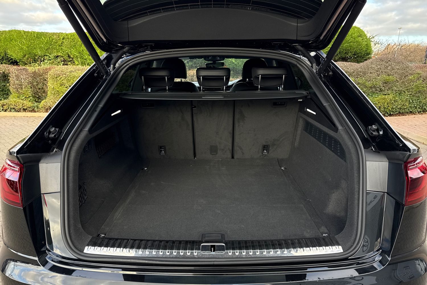 Used Audi Q8 2026 for sale - 77758338: Photo 6