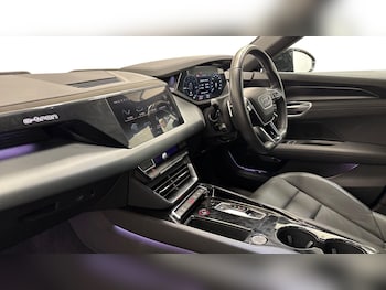 Used Audi e-tron GT 2022 for sale - 75898601: Photo