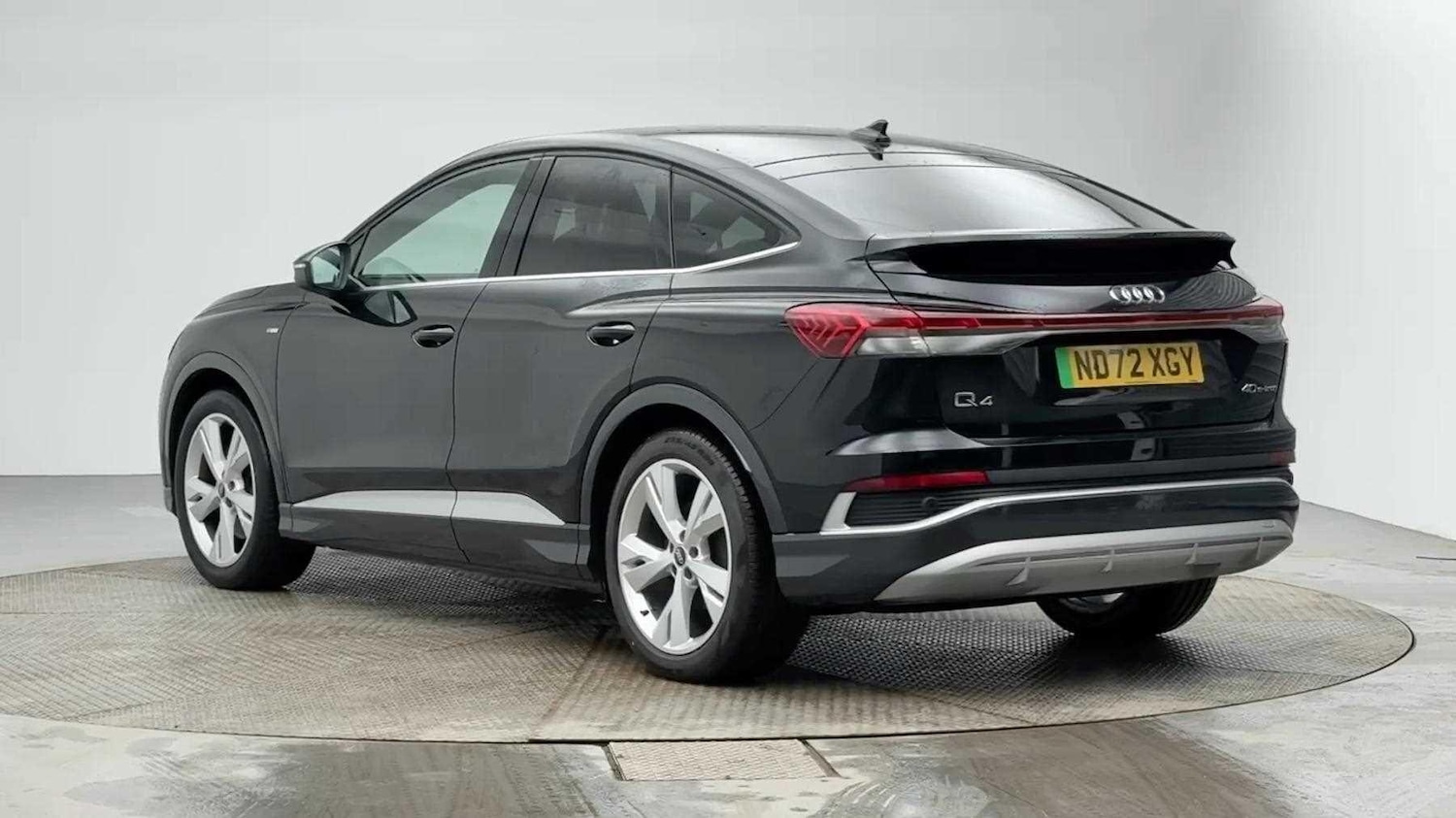 Used Audi Q4 e-tron 2023 for sale - 78091961: Photo 3