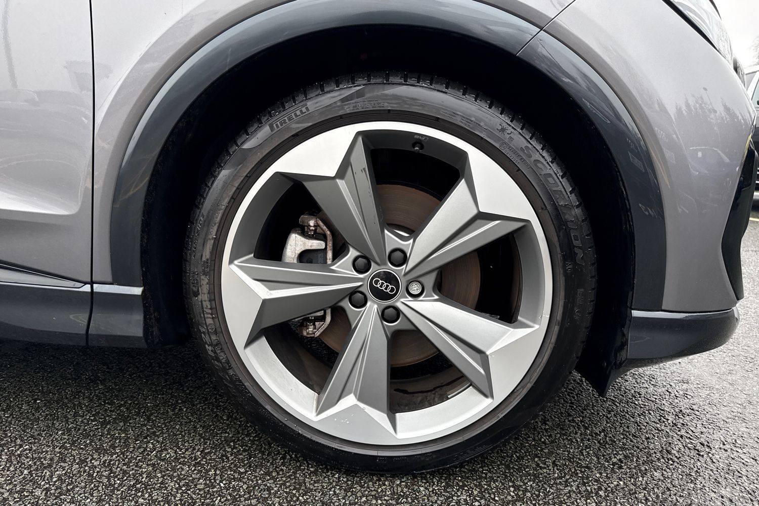 Used Audi Q4 e-tron 2025 for sale - 77257748: Photo 10