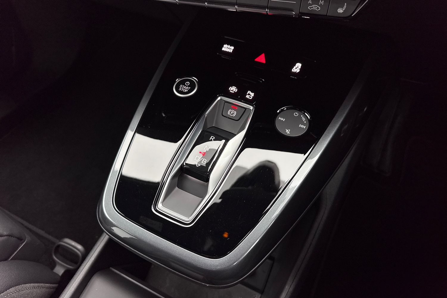 Used Audi Q4 e-tron 2025 for sale - 77257748: Photo 23