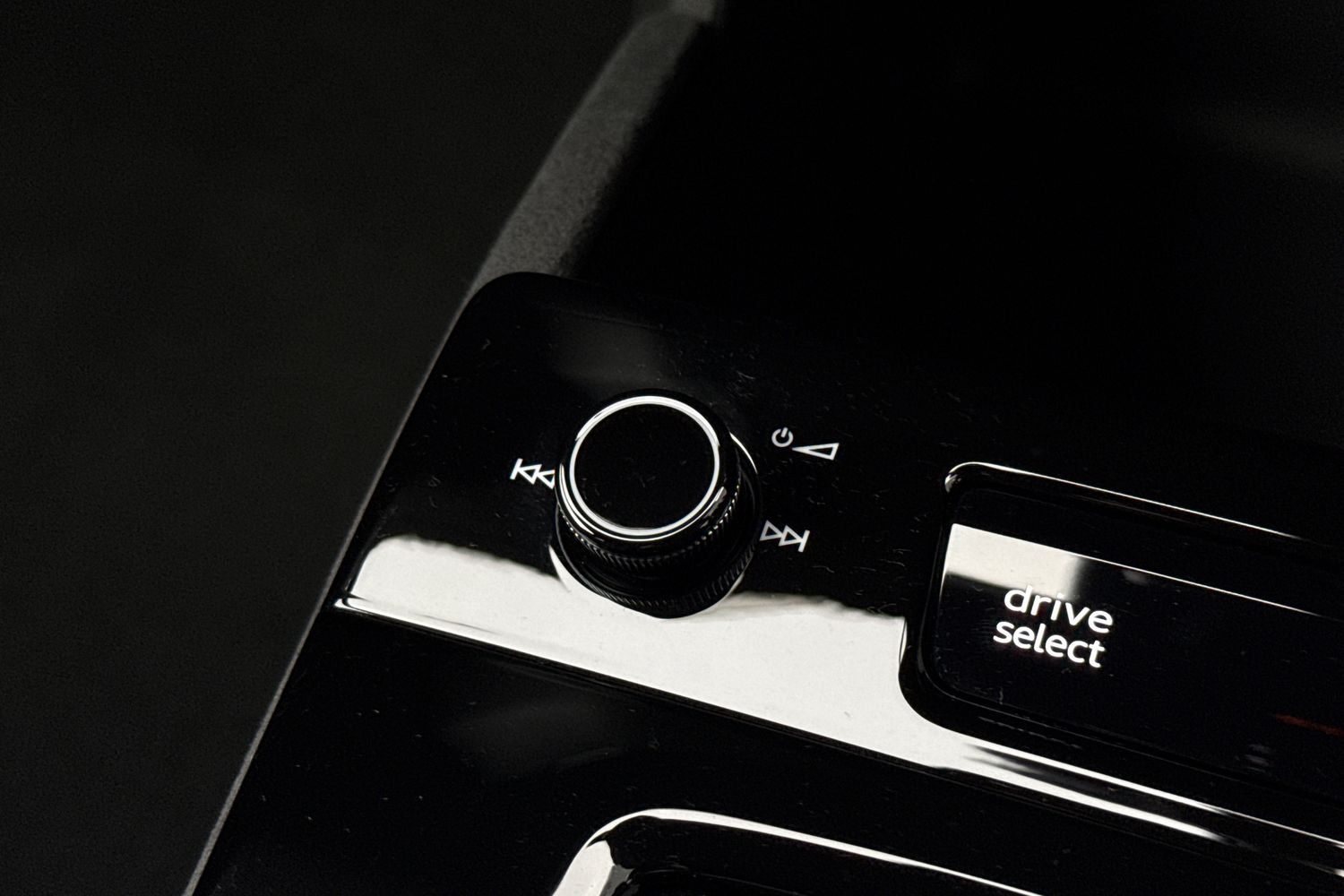 Used Audi Q6 e-tron 2026 for sale - 77472872: Photo 42