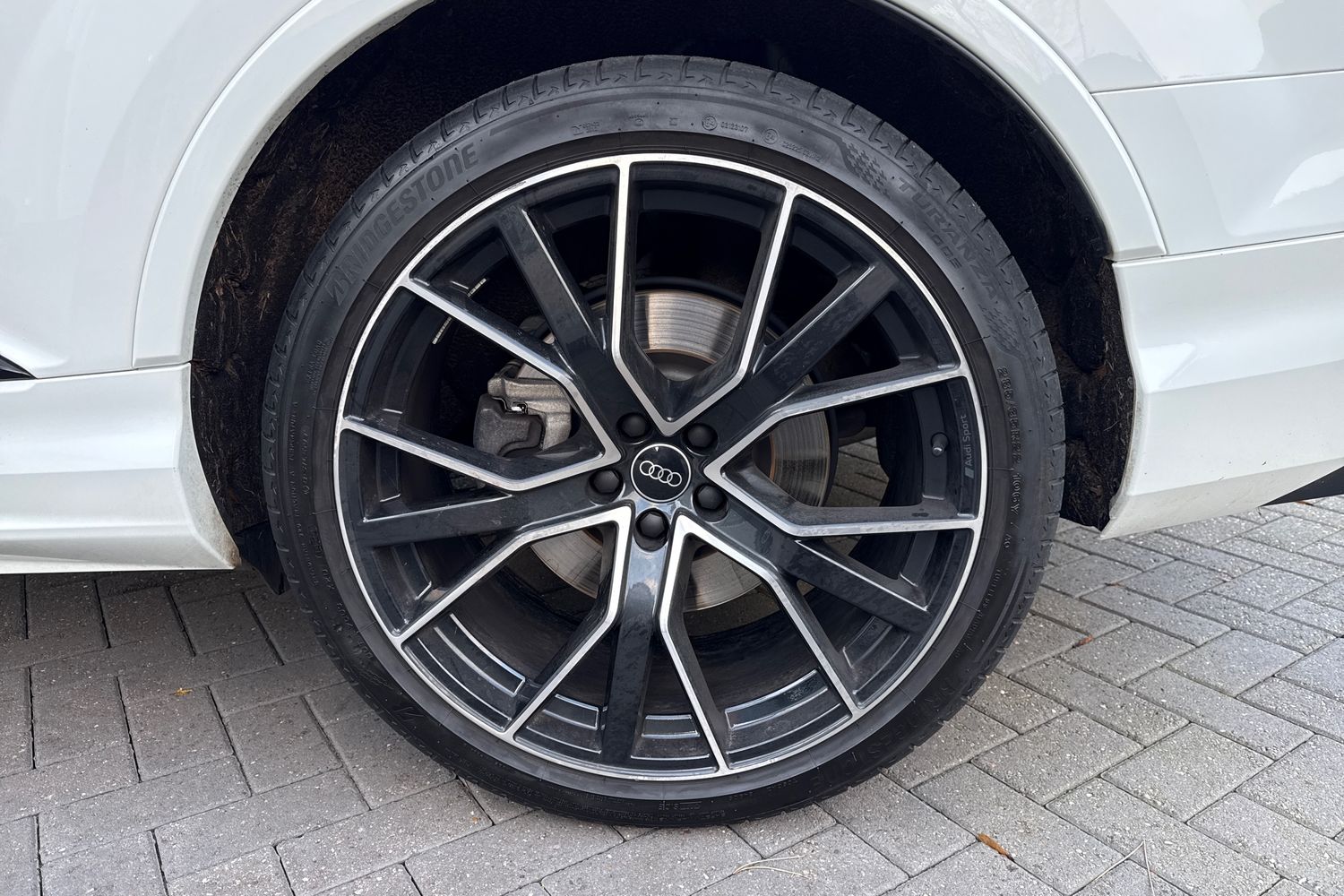 Used Audi Q7 2024 for sale - 76896205: Photo 11