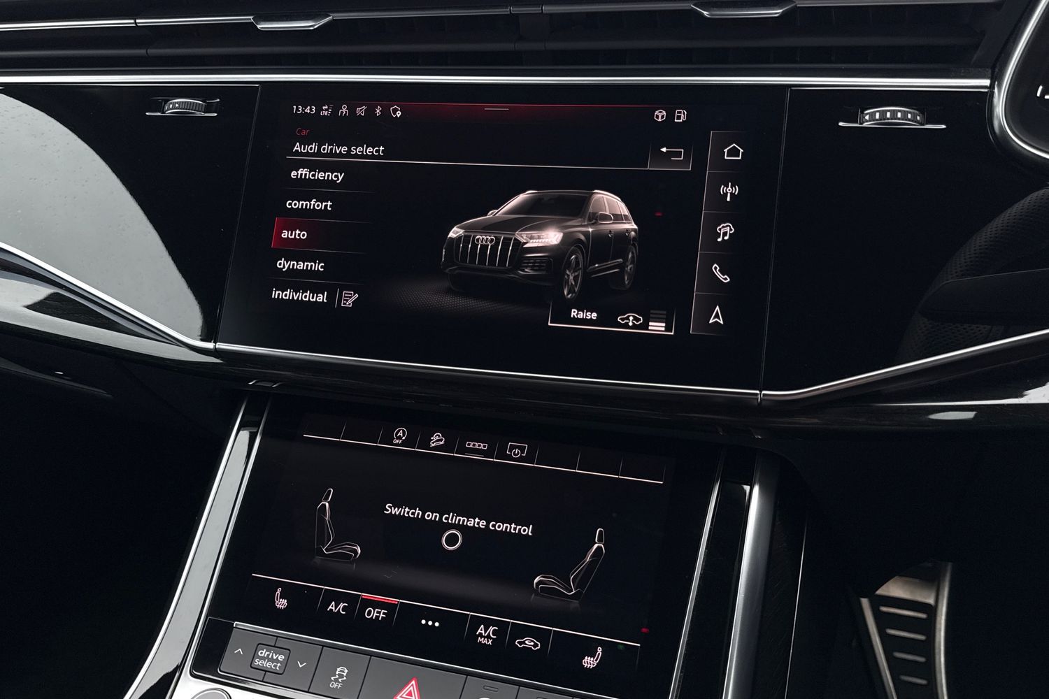 Used Audi Q7 2024 for sale - 76896205: Photo 31