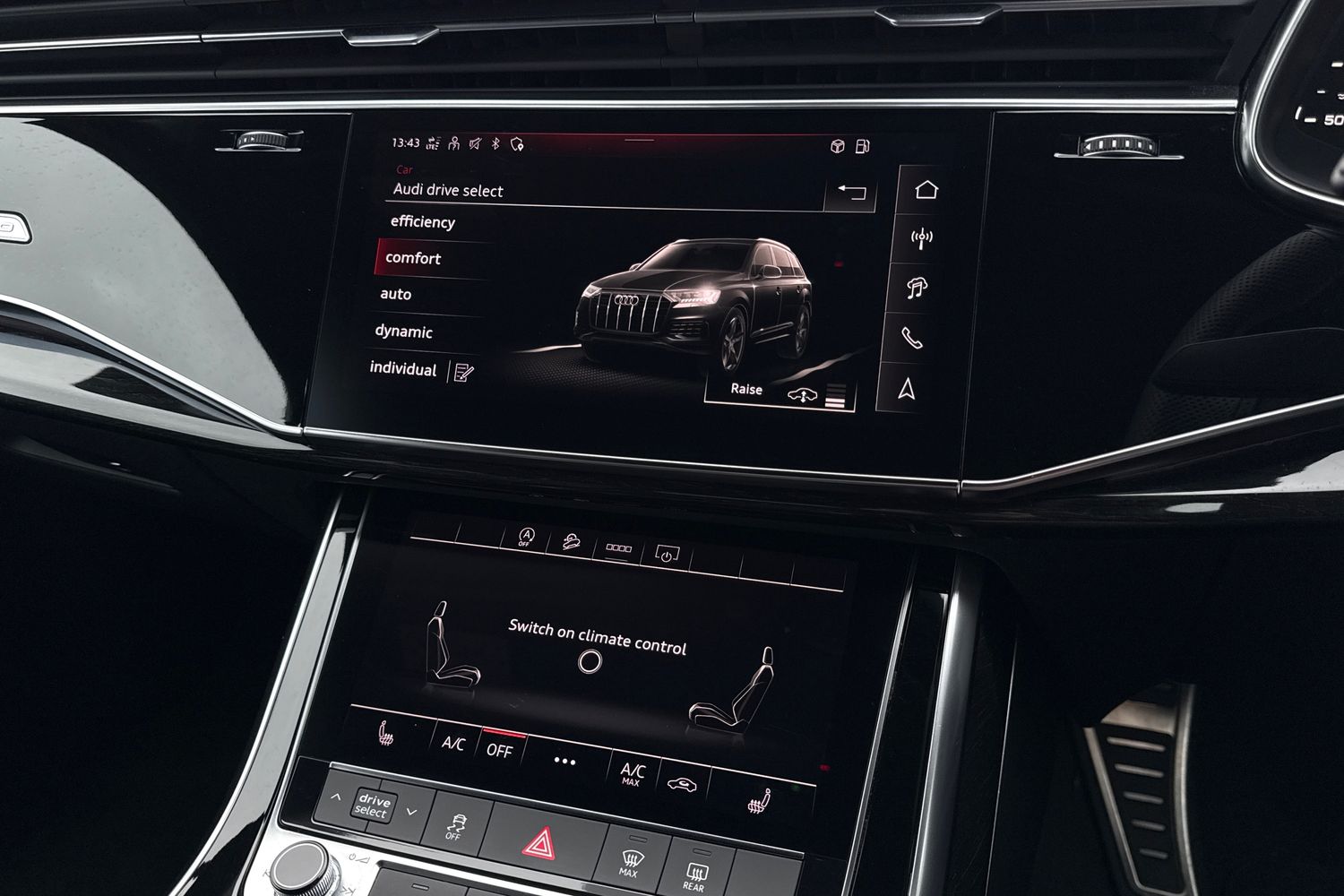 Used Audi Q7 2024 for sale - 76896205: Photo 32