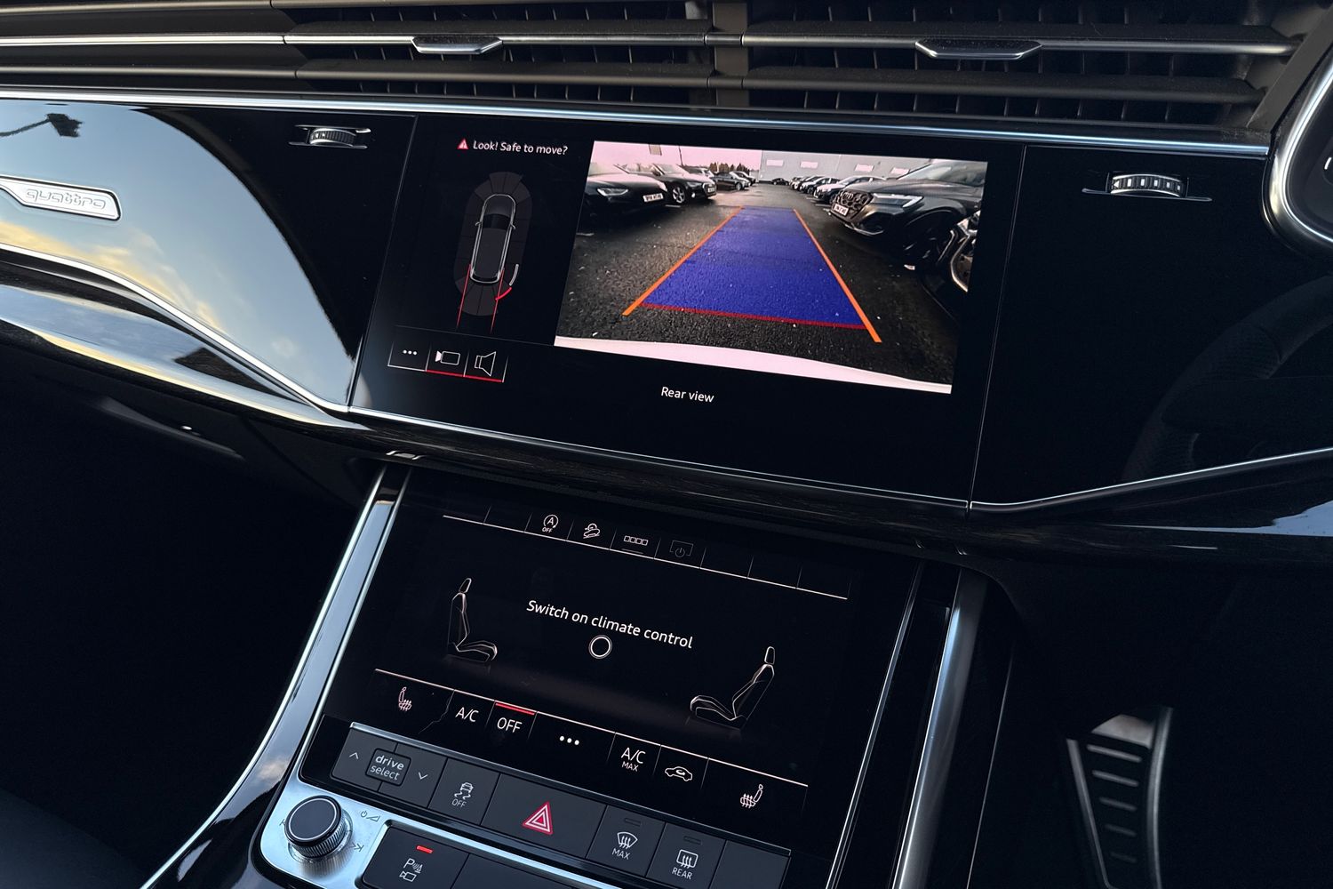 Used Audi Q7 2024 for sale - 76896205: Photo 48