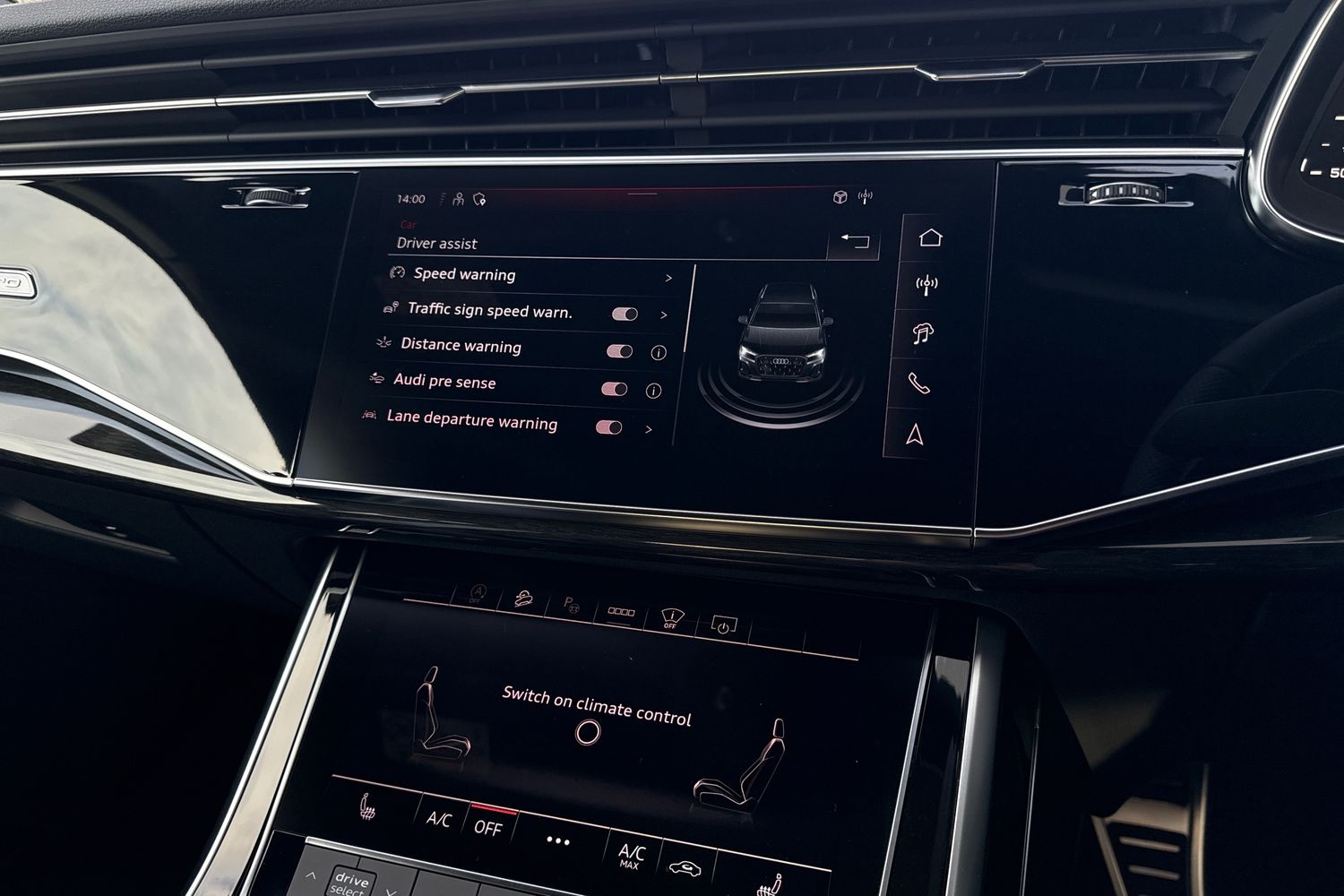 Used Audi Q7 2026 for sale - 76758396: Photo 33