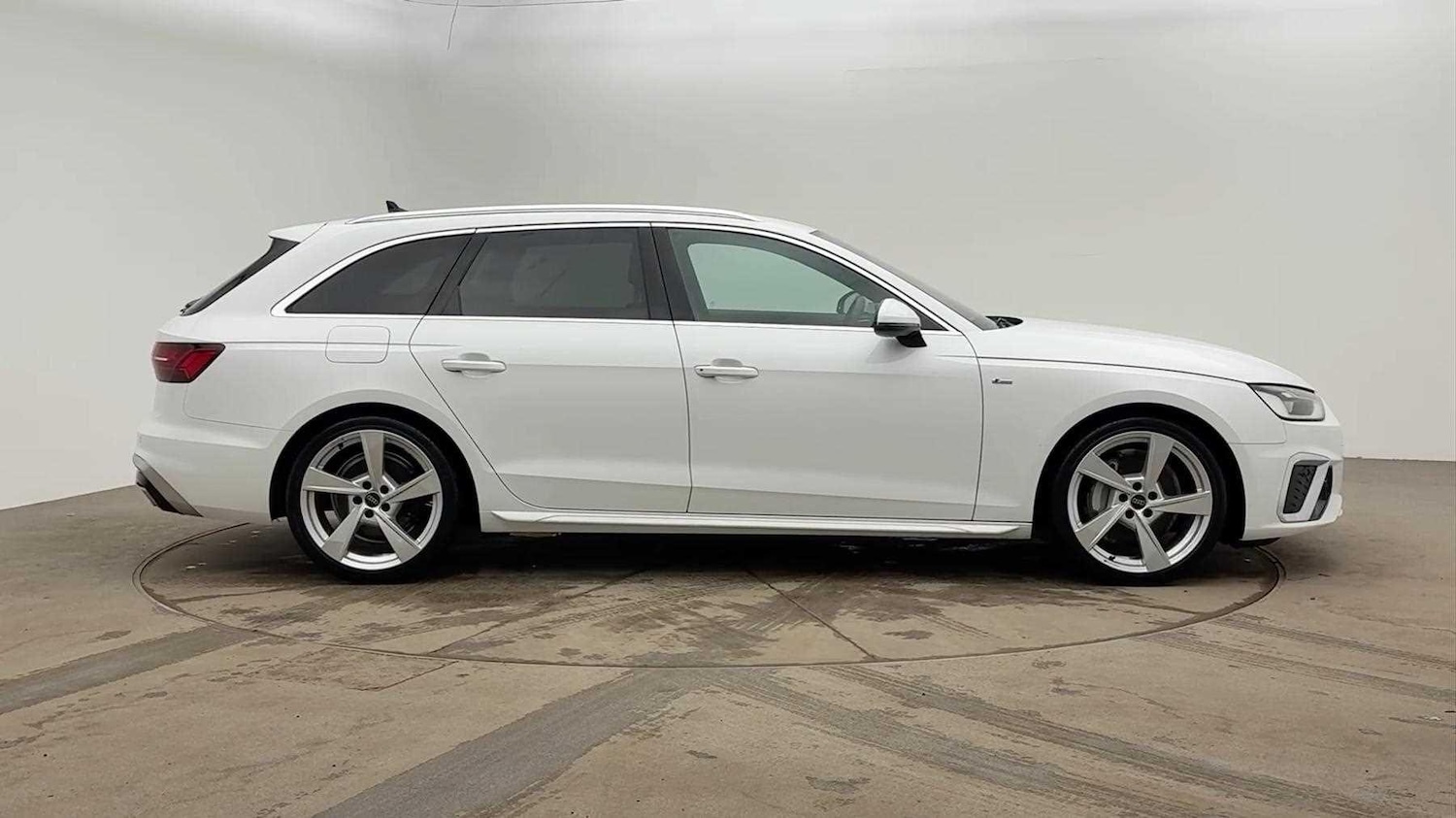 Used Audi A4 Avant 2024 for sale - 78163480: Photo 4
