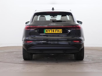 Used Audi Q6 e-tron 2024 for sale - 76047364: Photo