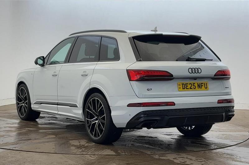 Used Audi Q7 2025 for sale - 76353209: Photo 3