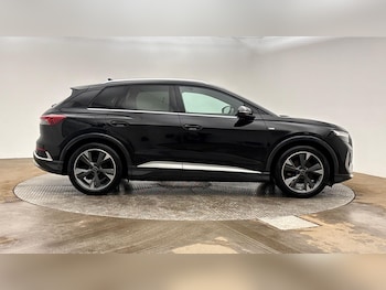 Used Audi Q4 e-tron 2022 for sale - 78252141: Photo