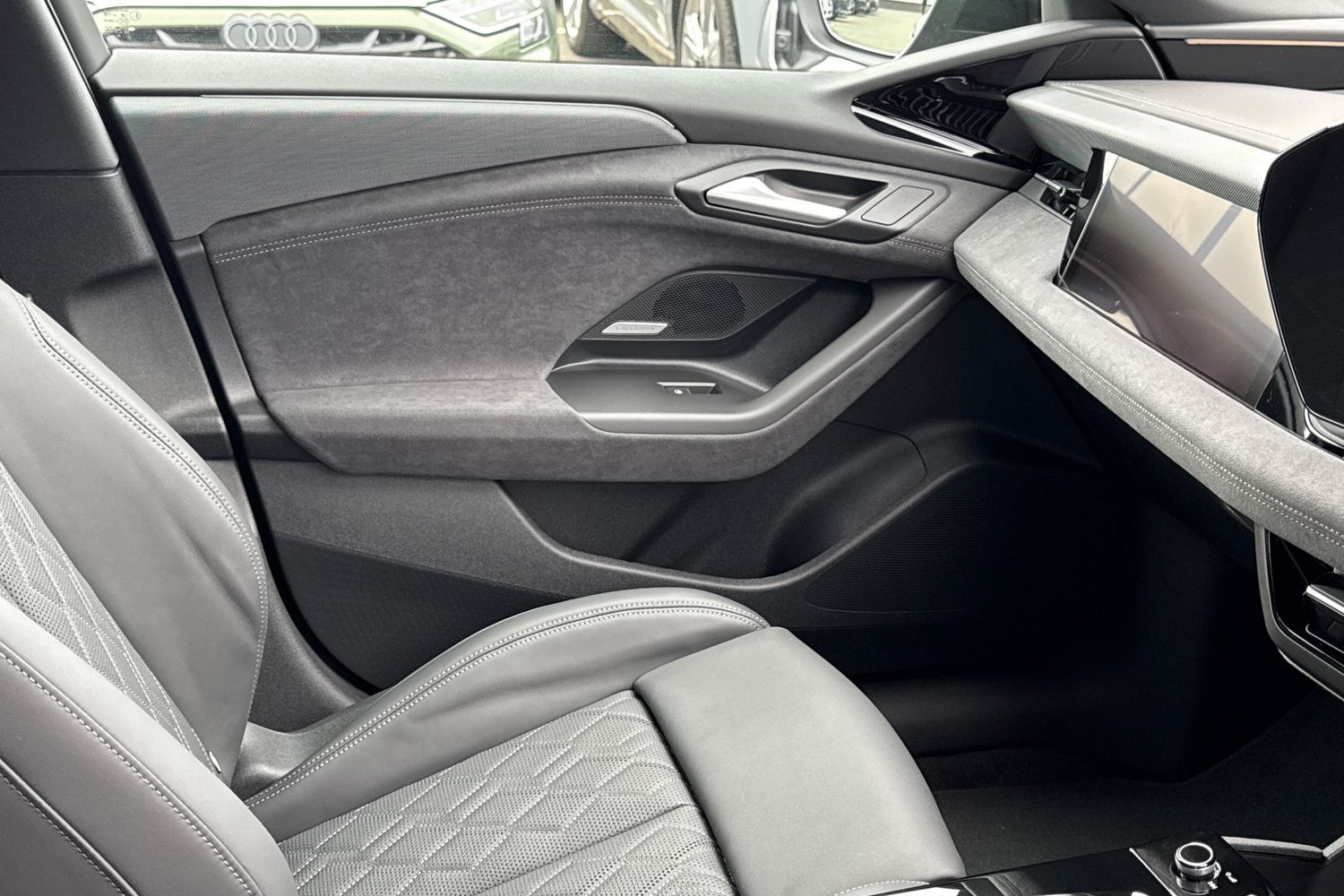 Used Audi S6 e-tron Avant 2026 for sale - 77421590: Photo 14