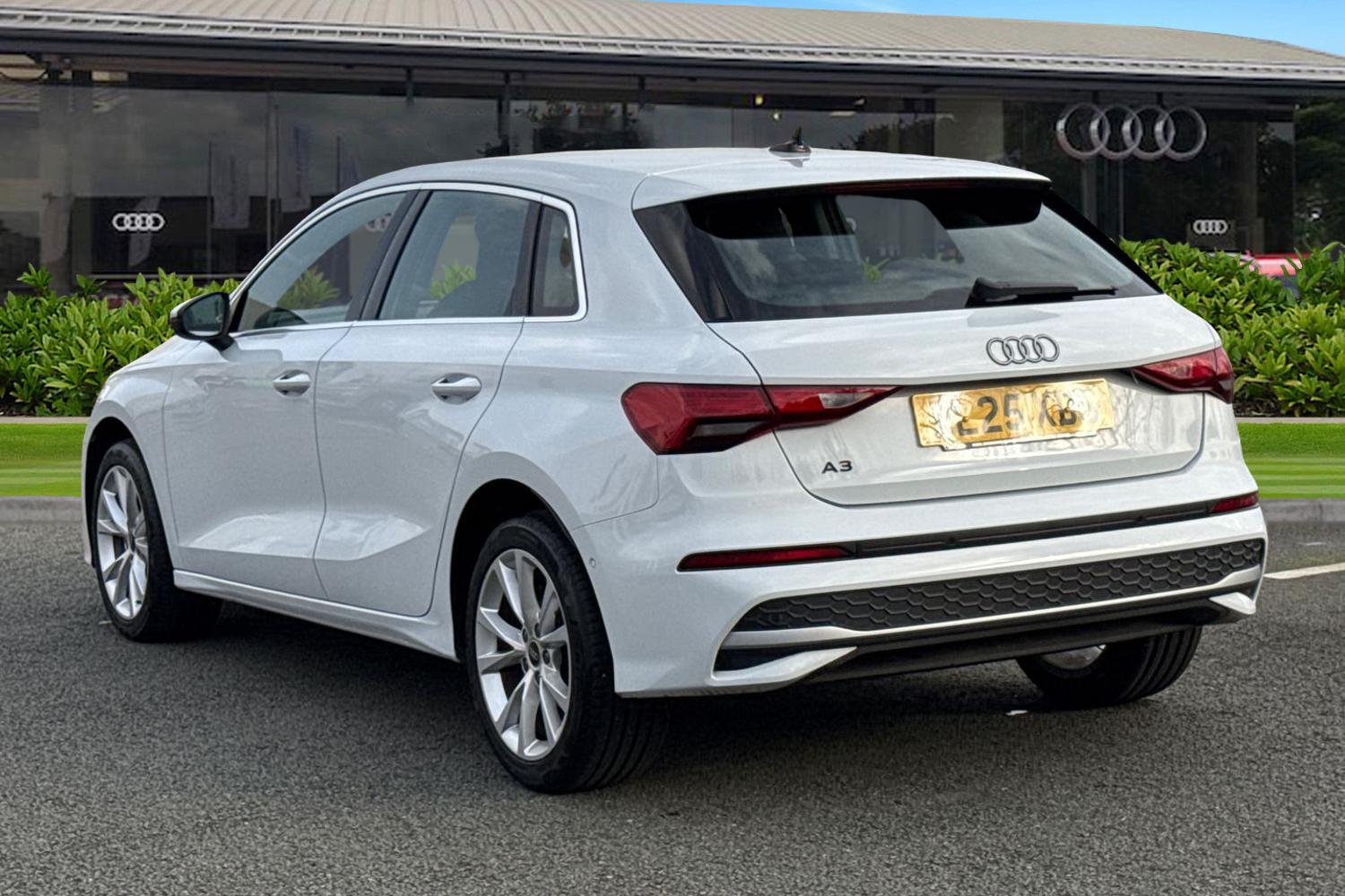 Used Audi A3 2025 for sale - 77773959: Photo 2