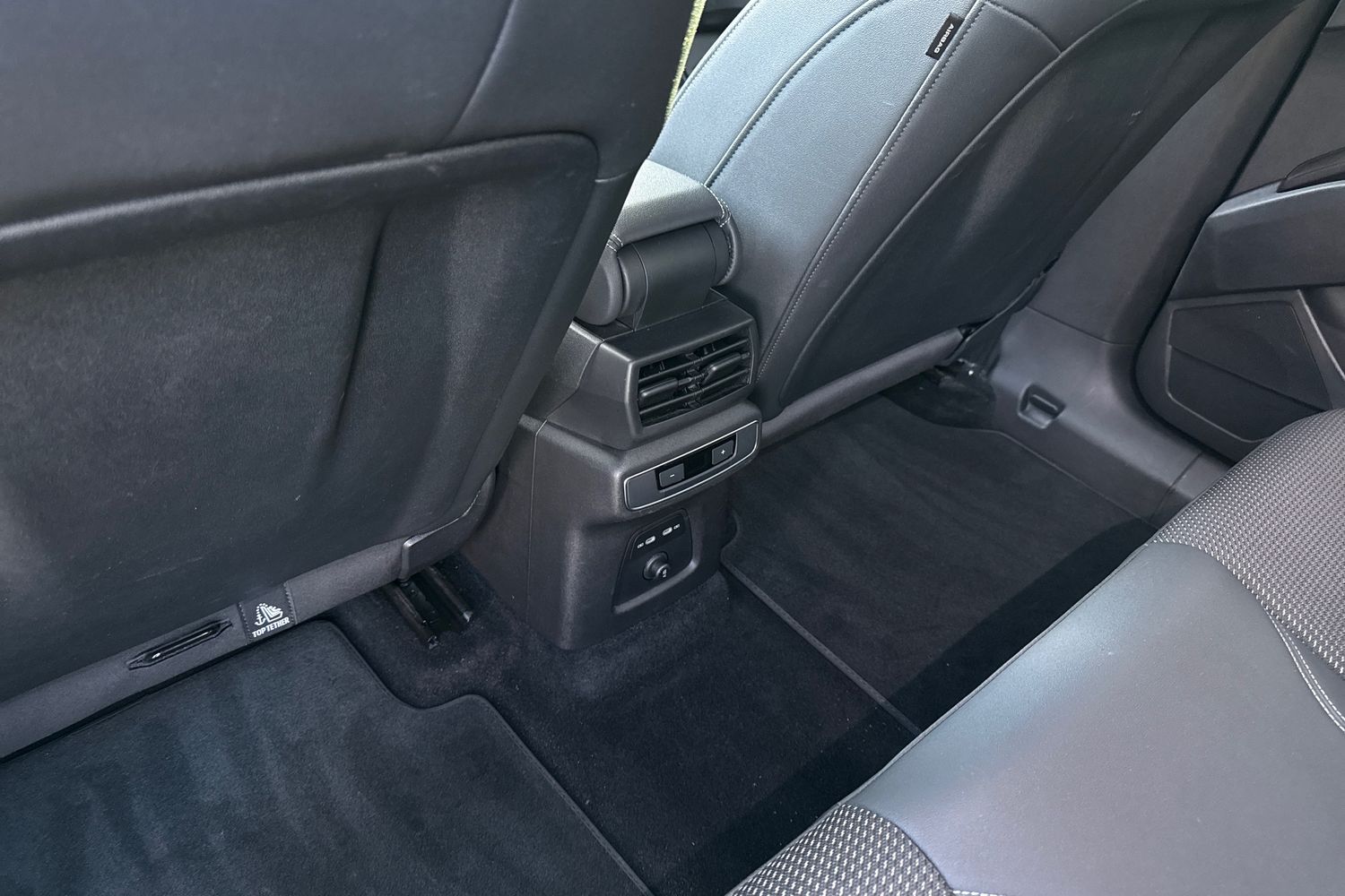 Used Audi Q4 e-tron 2022 for sale - 76590420: Photo 46