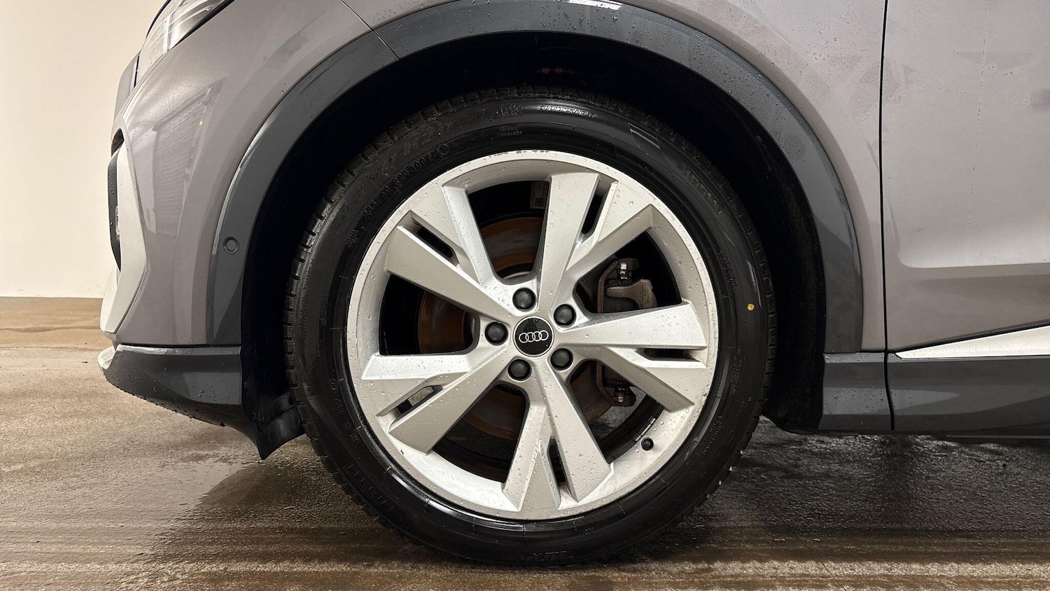 Used Audi Q4 e-tron 2022 for sale - 77520337: Photo 5