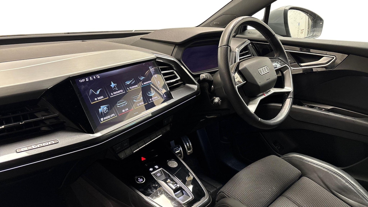 Used Audi Q4 e-tron 2022 for sale - 77692263: Photo 2