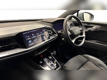 Used Audi Q4 e-tron 2022 for sale - 77692263: Photo