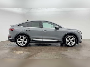 Used Audi Q4 e-tron 2022 for sale - 77692263: Photo