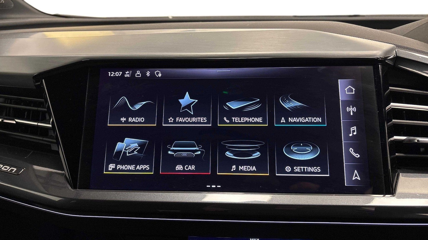 Used Audi Q4 e-tron 2022 for sale - 77692263: Photo 9