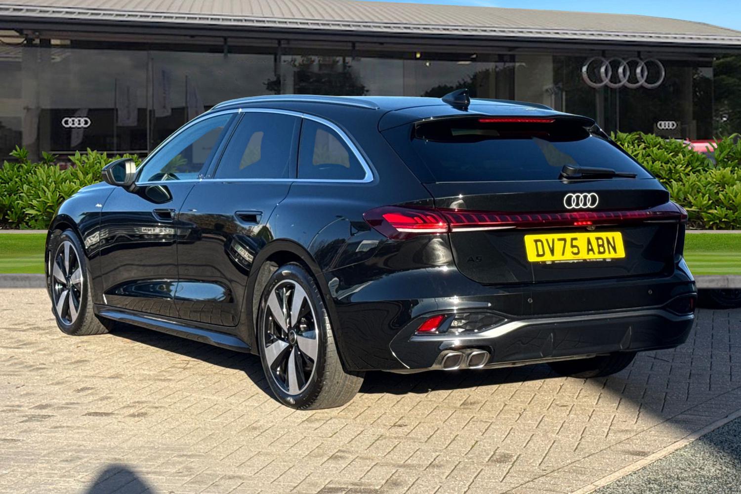 Used Audi A5 2025 for sale - 76705608: Photo 2